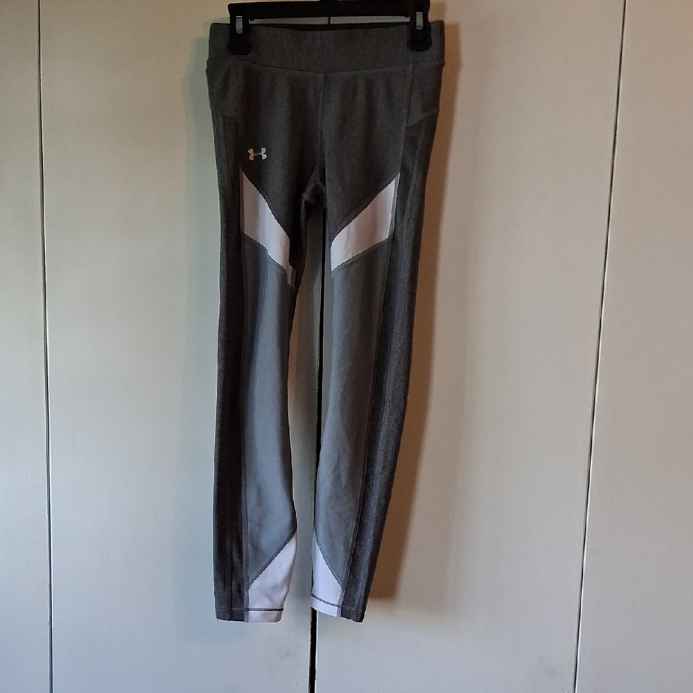 Under Armour Women's Gray and White Leggings